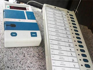 Second Phase of voting for Lok Sabha elections recorded a turnout of 27.84 percent as per election commission report. 
