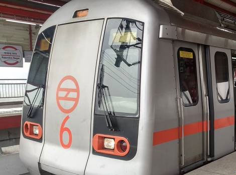 Delhi Metro snag on 21st May created troubles for commuters; It took 4 hours for the Journey of 40 minutes